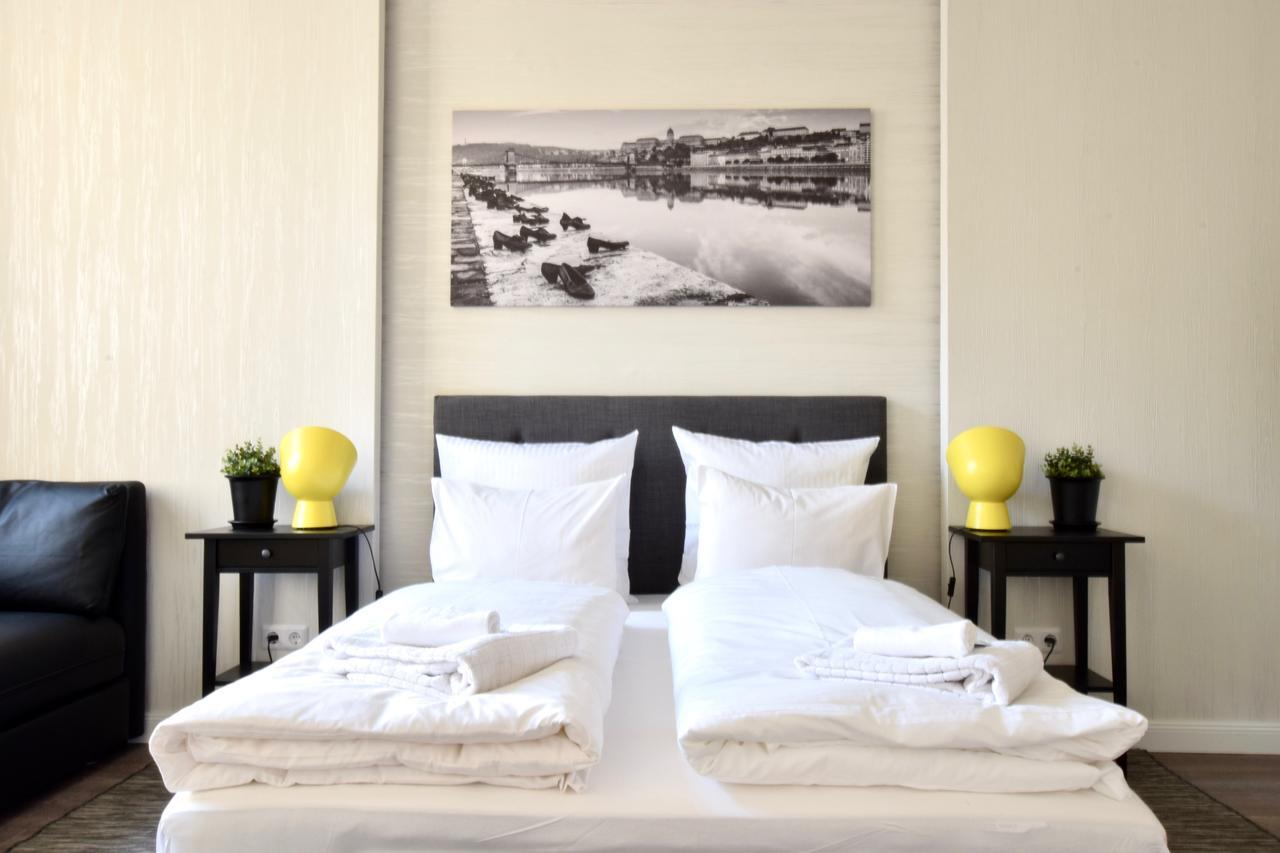 Standard Apartment By Hi5 - Dessewffy 39 Budapest Exteriör bild