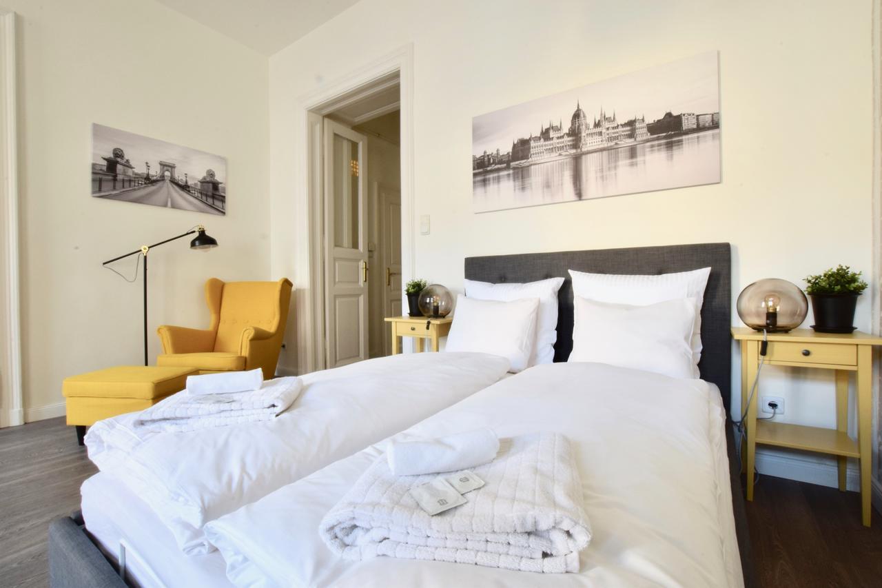 Standard Apartment By Hi5 - Dessewffy 39 Budapest Exteriör bild