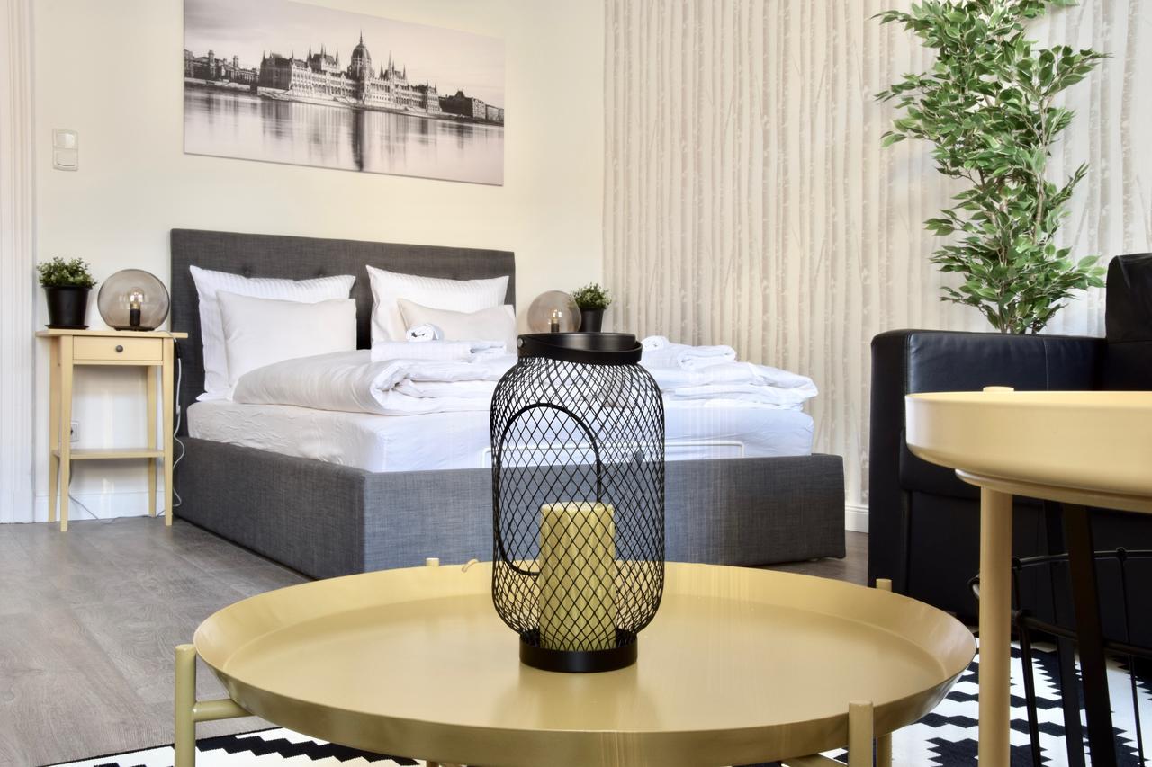 Standard Apartment By Hi5 - Dessewffy 39 Budapest Exteriör bild