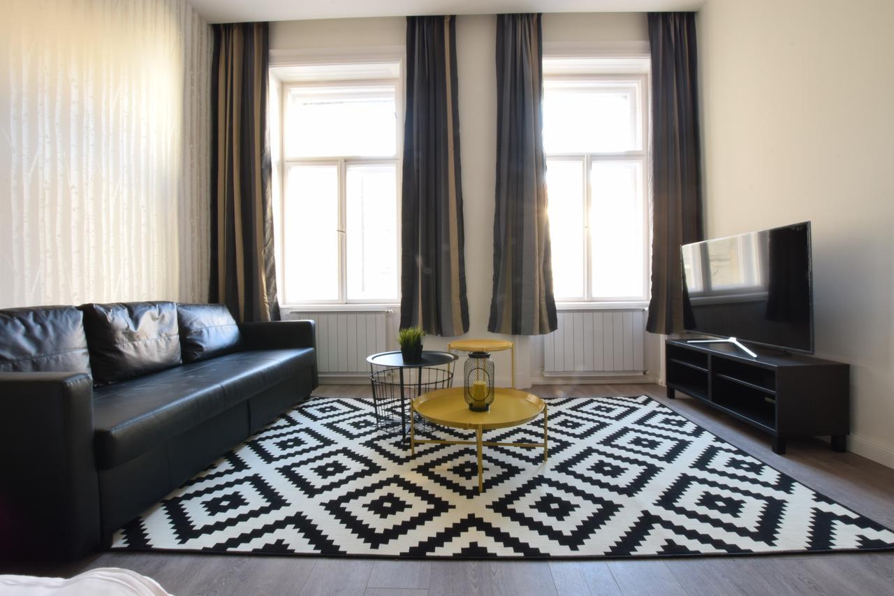 Standard Apartment By Hi5 - Dessewffy 39 Budapest Exteriör bild